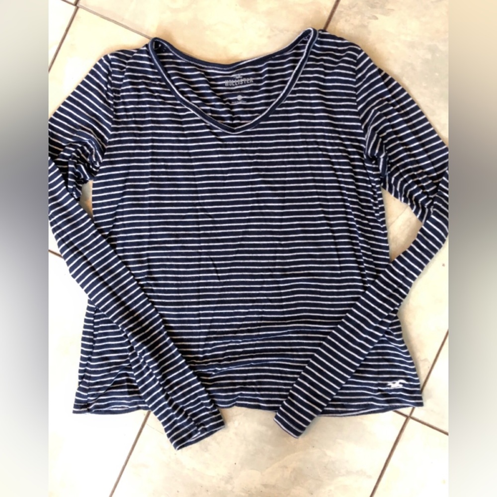 XXS Hollister Shirt